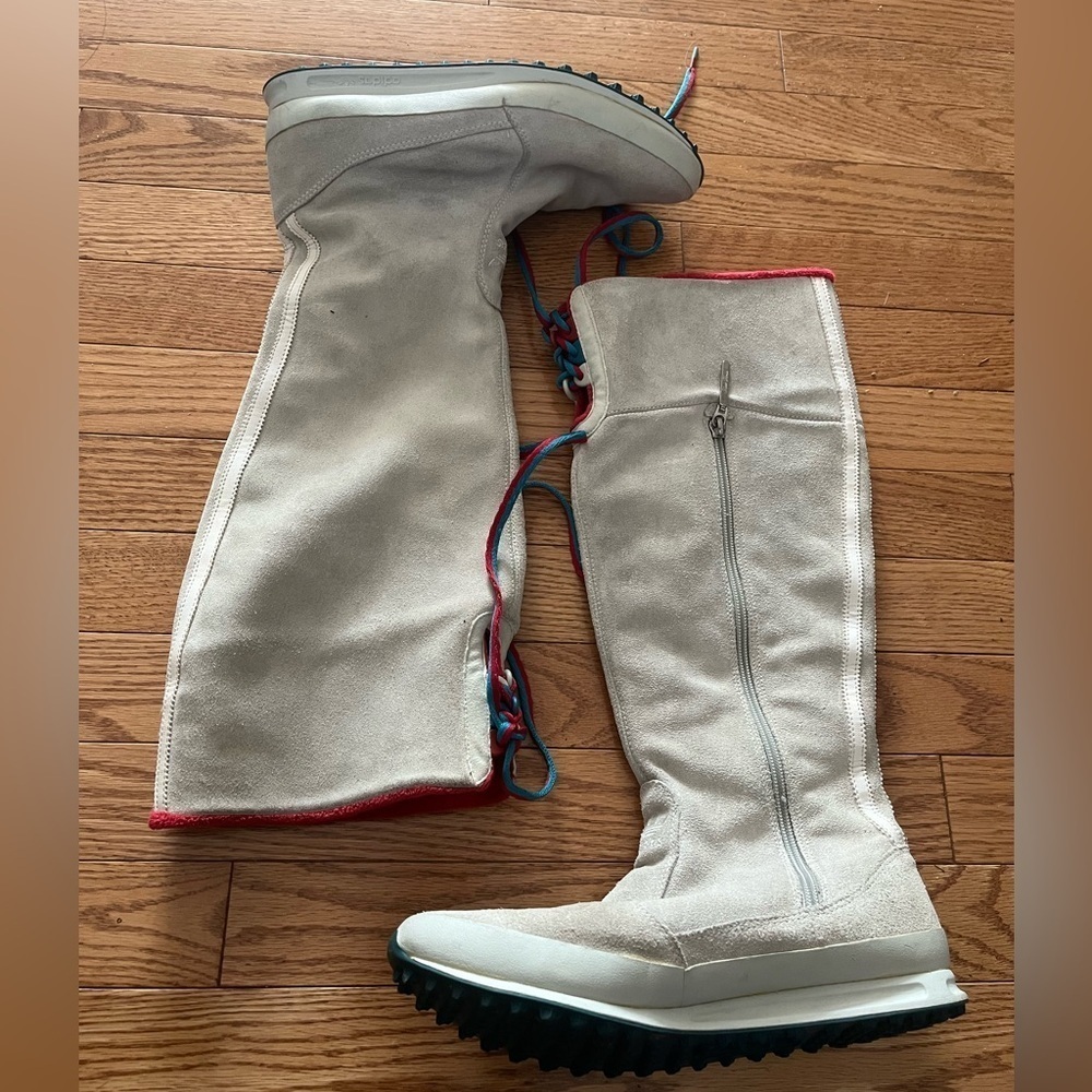 [US8]Adidas Originals AROSAHI SLEEK Flat Suede Boots Logo White Gray Rare NWOT - Picture 2 of 9